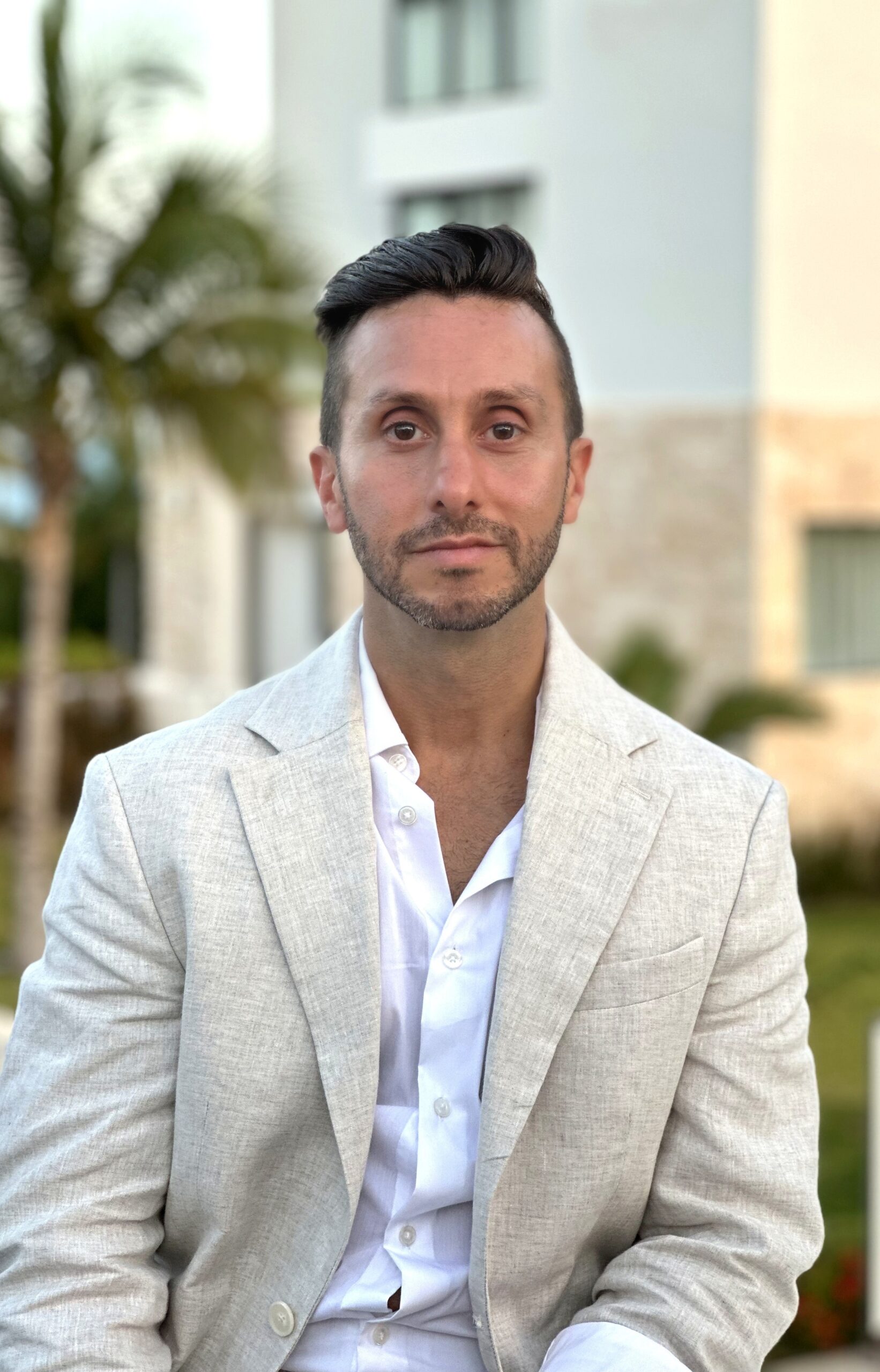 Cal Amir portrait, communications expert